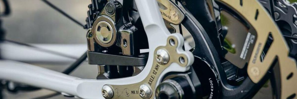 Який гальмівний ротор обрати для шосейного велосипеда (140 мм проти 160 мм)?