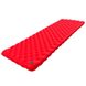 Фото Надувной коврик Comfort Plus XT Insulated Mat 2020, 186х64х8см, Red от Sea to Summit (STS AMCPXTINS_RRW) № 2 з 5