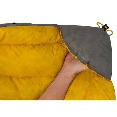 Спальний мішок-квілт Ember EbIII (-4/-10°C), 183 см, Dark Grey/Yellow від Sea to Summit (STS AEB3-R)